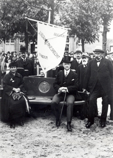 Vrouwenkiesrecht Bussum Naarden 1919