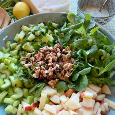 selderijsalade met dadel en walnoot